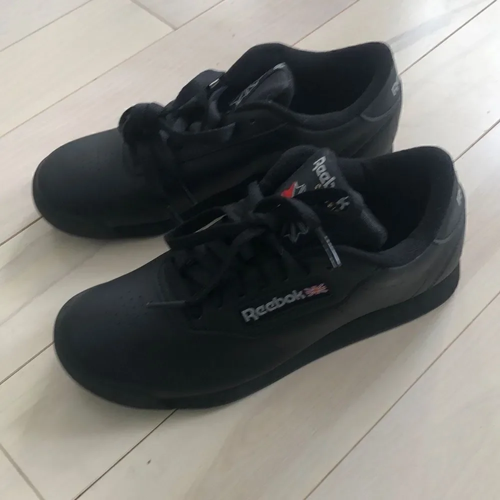 Reebok Classic Youth Princess Trainers Lace Up Sneaker Shoes Black Kid Size 5.5